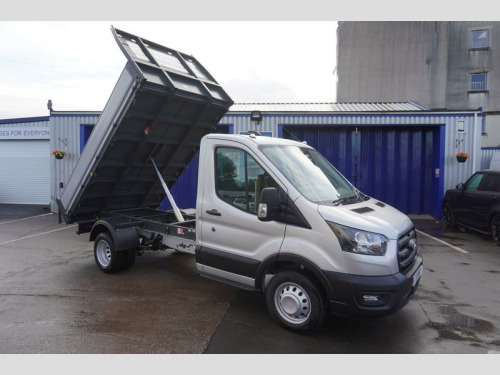 Ford Transit  2.0 350 EcoBlue Leader Chassis Cab Manual RWD L2 Euro 6 (s/s) (165 ps) | 75