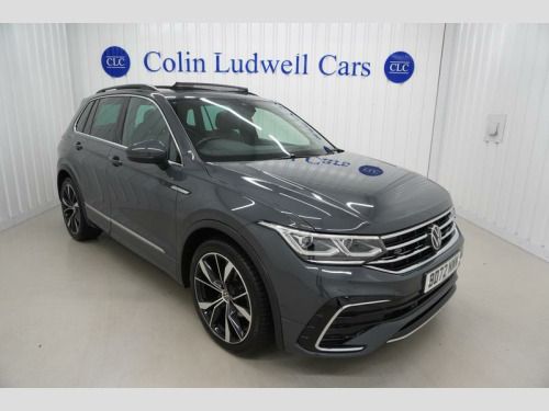 Volkswagen Tiguan  1.5 TSI R-Line SUV 5dr Petrol DSG Euro 6 (s/s) (150 ps) | Full VW Service h