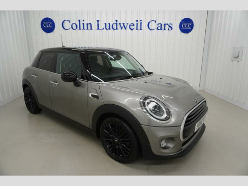 MINI Hatch  1.5 Cooper Hatchback 5dr Petrol Manual | Full Service History | 1 Previous 