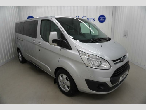 Ford Tourneo Custom  2.0 310 EcoBlue Titanium Minibus Double Cab 5dr Diesel Manual L2|NO VAT | 1
