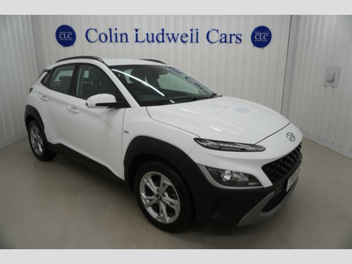 Hyundai Kona  1.0 T-GDi MHEV SE Connect SUV 5dr Petrol Hybrid Manual | 1 Owner | Apple Ca 