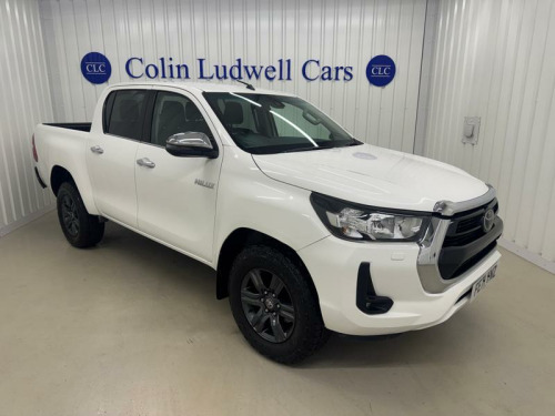 Toyota Hi-Lux  2.4 D-4D Icon Pickup Double Cab 4dr Diesel Auto 4WD | Service History | 1 O