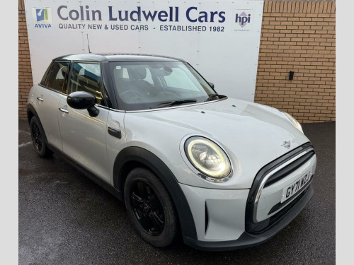 MINI Hatch  1.5 Cooper Classic Hatchback 5dr Petrol Manual | Full MINI Service History  