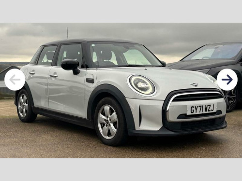 MINI Hatch  1.5 Cooper Classic Hatchback 5dr Petrol Manual | Full MINI Service History  