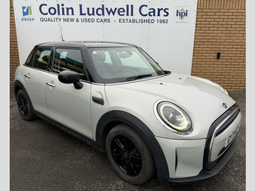 MINI Hatch  1.5 Cooper Classic Hatchback 5dr Petrol Manual | Full Mini Service History  