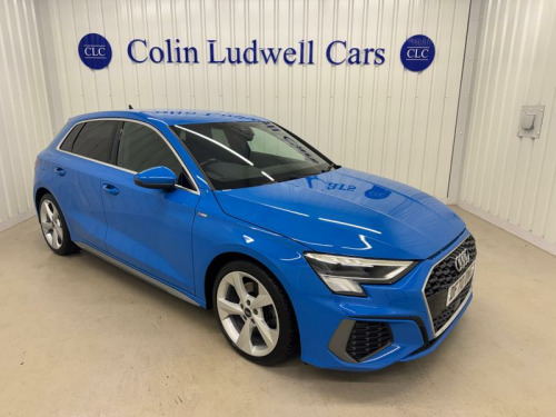 Audi A3  1.0 TFSI 30 S line Sportback 5dr Petrol Manual | Full Audi Service History  
