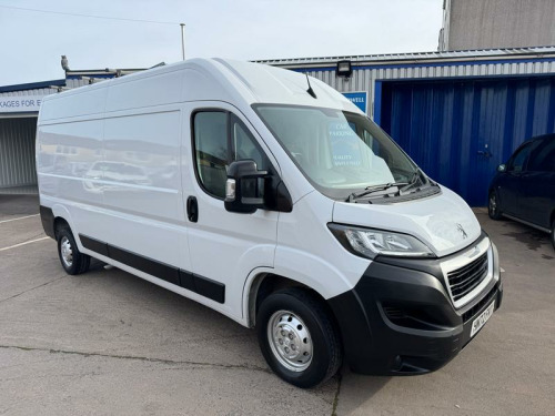 Peugeot Boxer  2.2 BlueHDi 335 Professional Panel Van 5dr Diesel Manual L3 H2 | Long Wheel 