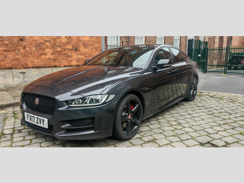 Jaguar XE  D R-SPORT 4-Door 