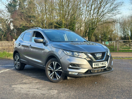 Nissan Qashqai  1.6 dCi N-Connecta XTRON Euro 6 (s/s) 5dr 