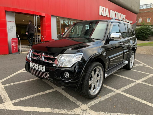Mitsubishi Shogun DI-D SG4