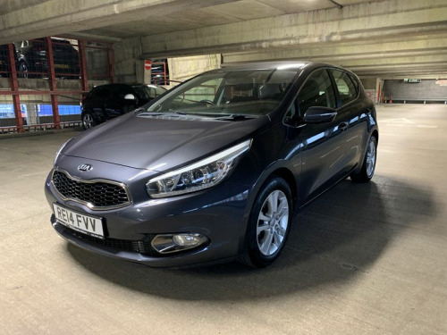 Kia Cee'd  1.6 CRDi (126bhp) 2