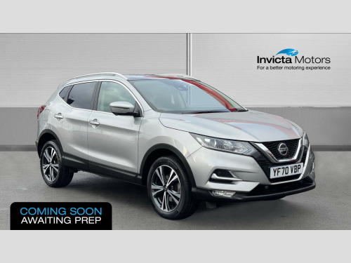 Nissan Qashqai  1.3 DiG-T N-Connecta 5dr (Glas