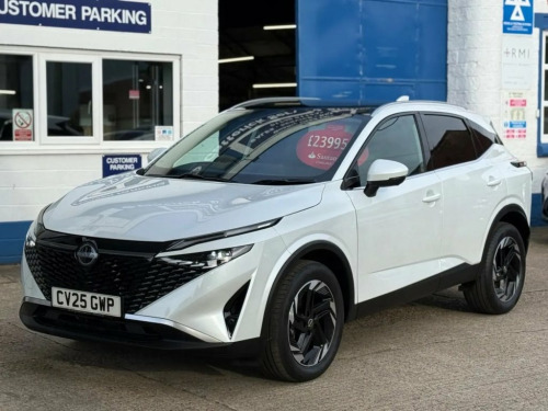 Nissan Qashqai  1.3 DIG-T MHEV N-Connecta SUV 5dr Petrol Hybrid Ma 