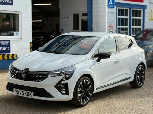 Renault Clio  1.0 TCe techno Hatchback 5dr Petrol Manual Euro 6  