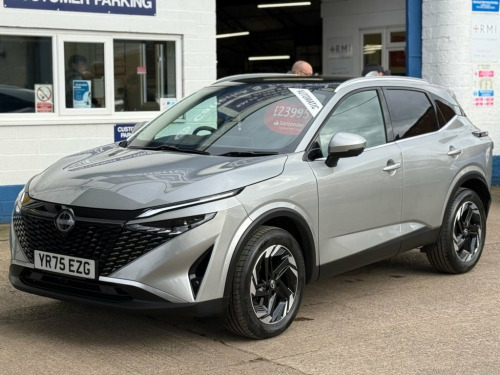 Nissan Qashqai  1.3 DIG-T MHEV N-Connecta SUV 5dr Petrol Hybrid XT 