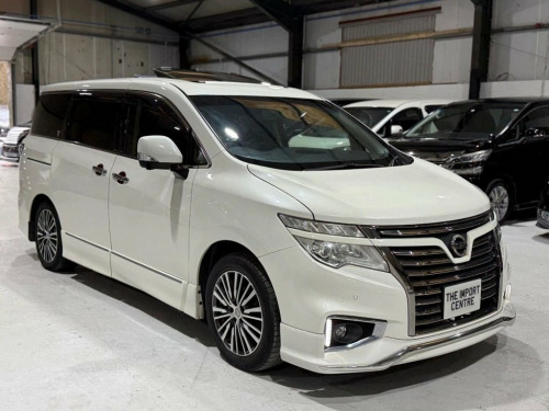 Nissan Elgrand  3.5 V6 350 HIGHWAY STAR PREMIUM PETROL AUTOMATIC 7 
