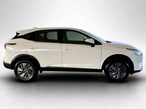 Nissan Qashqai  1.3 DiG-T MH 158 Acenta Premium 5dr Xtronic 