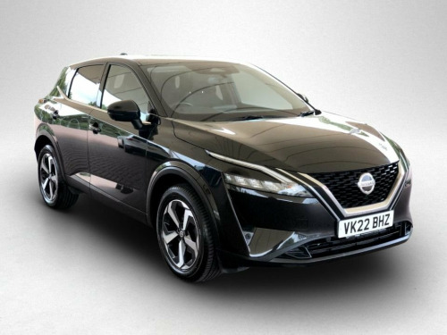 Nissan Qashqai  1.3 DiG-T MH N-Connecta 5dr 