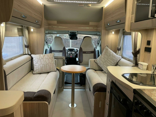 Elddis Riva Gold   