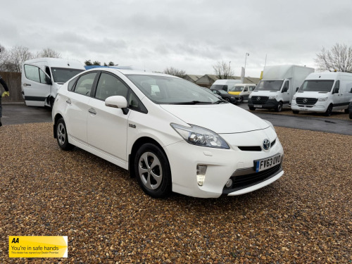 Toyota Prius  1.8 VVT-h Hatchback 5dr Petrol Plug-in Hybrid CVT Euro 5 (s/s) (136 ps) 