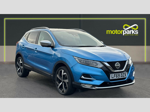 Nissan Qashqai  1.3 DiG-T Tekna+ 5dr (Fixed Gl