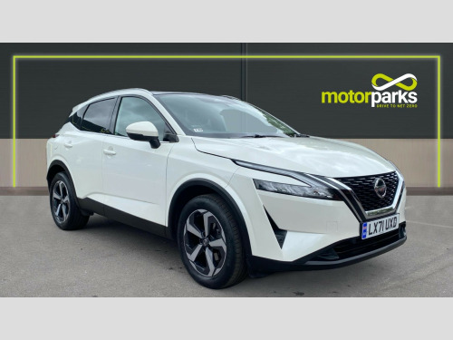 Nissan Qashqai  1.3 DiG-T MH 158 N-Connecta 5d