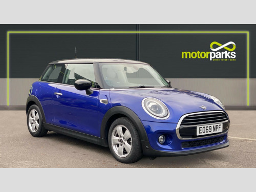 MINI Hatch  1.5 Cooper Classic II 3dr Sat 