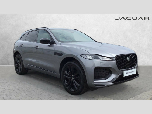 Jaguar F-PACE  2.0 D200 R-Dynamic HSE Black 5