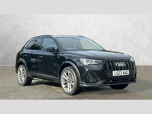Audi Q3  45 TFSI e Black Edition 5dr S 