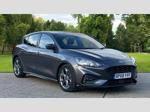 Ford Focus  1.5 EcoBoost 150 ST-Line with 