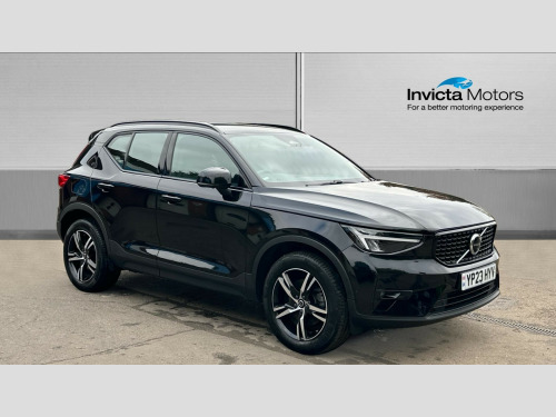 Volvo XC40  2.0 B3P Plus Dark 5dr Auto wit