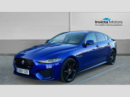 Jaguar XE  2.0 R-Dynamic SE 4dr Auto