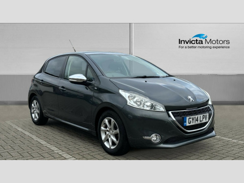 Peugeot 208  1.2 VTi Style 5dr Manual with 