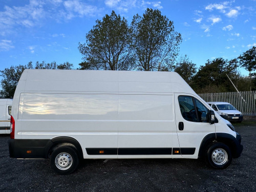 Peugeot Boxer  2.2 BlueHDi 435 Professional XLWB EX High. AC. Nav. Cruise. DAB. FSH