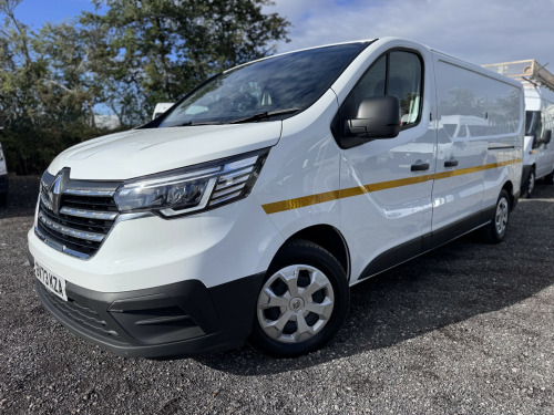Renault Trafic  LL30 LWB Advance Van. Aircon. Appleplay. Rear Cam. NAV.
