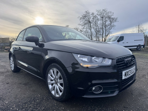 Audi A1  1.6 TDI Sport 