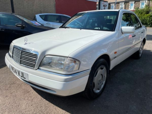 Mercedes-Benz C-Class C280 C280 Elegance 4dr Auto*GENUINE 22942 MILES*ONE OWNER*AS NEW*