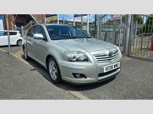 Toyota Avensis  1.8 VVT-i T3-X