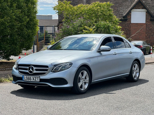Mercedes-Benz E-Class  2.0 E220d SE