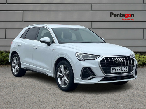 Audi Q3  1.5 Tfsi Cod 35 S Line Suv 5dr Petrol Manual Euro 6 (s/s) (150 Ps)