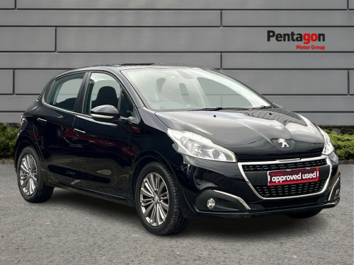 Peugeot 208  1.2 Puretech Signature Hatchback 5dr Petrol Manual Euro 6 (s/s) (82 Ps)