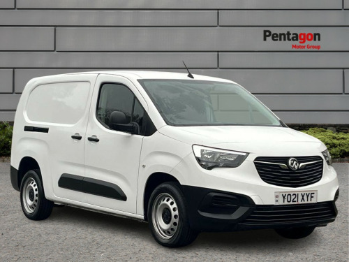 Vauxhall Combo  1.5 Turbo D 2300 Dynamic Panel Van 4dr Diesel Manual L2 H1 Euro 6 (100 Ps)