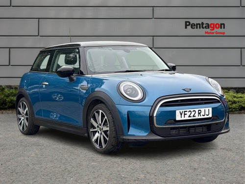 MINI Hatch  1.5 Cooper Classic Hatchback 3dr Petrol Steptronic Euro 6 (s/s) (136 Ps)