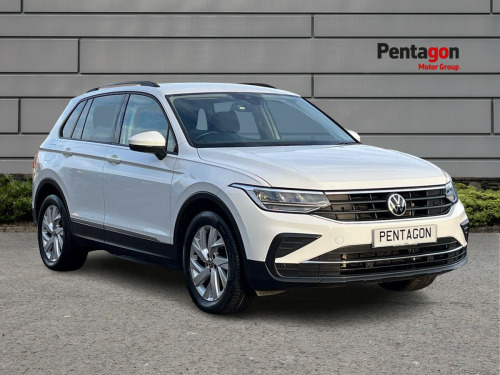 Volkswagen Tiguan  1.5 Tsi Life Suv 5dr Petrol Dsg Euro 6 (s/s) (150 Ps)