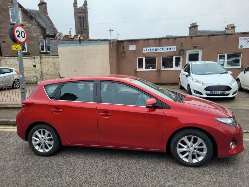 Toyota Auris  1.3 Dual VVT-i Icon