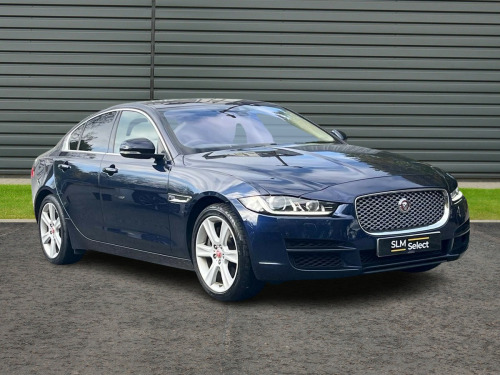 Jaguar XE  2.0i Gpf Portfolio Saloon 4dr Petrol Auto Euro 6 (s/s) (200 Ps)