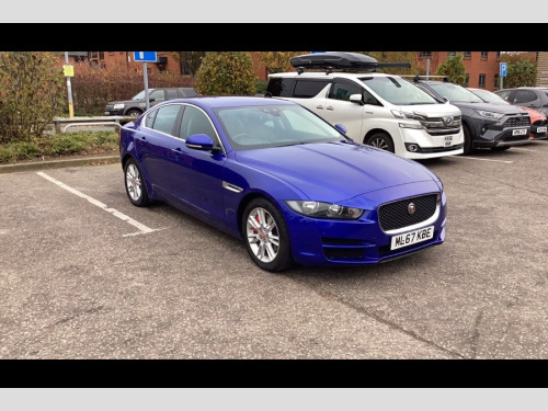 Jaguar XE  2.0i Prestige Saloon 4dr Petrol Auto Euro 6 (s/s) (250 Ps)