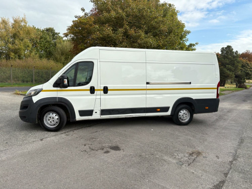 Peugeot Boxer  2.0 BlueHDi 435 L4 H2 Professional