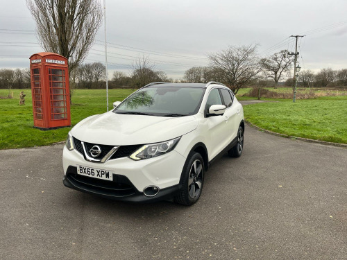 Nissan Qashqai  1.5 dCi N-Connecta