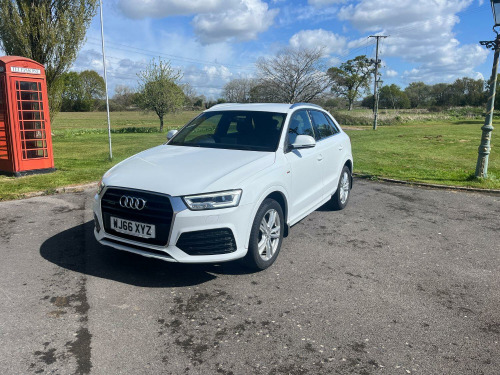 Audi Q3  2.0 TDI S line